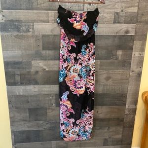 Beautiful Express Strapless Black with Floral Summer Dress